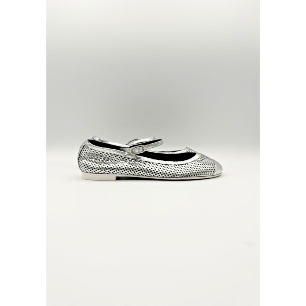 Chanel Silver Perforated Leather Mary Jane Ballet Flats CC Logo Heel Size EU 35